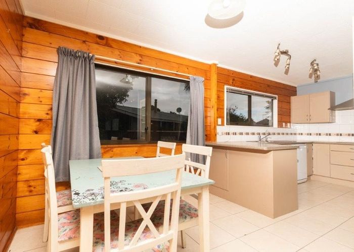  at 156 Carnoustie Drive, Wattle Downs, Manukau City, Auckland