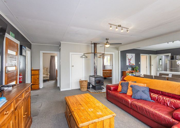  at 12 Ward Street, National Park, Ruapehu, Manawatu / Whanganui