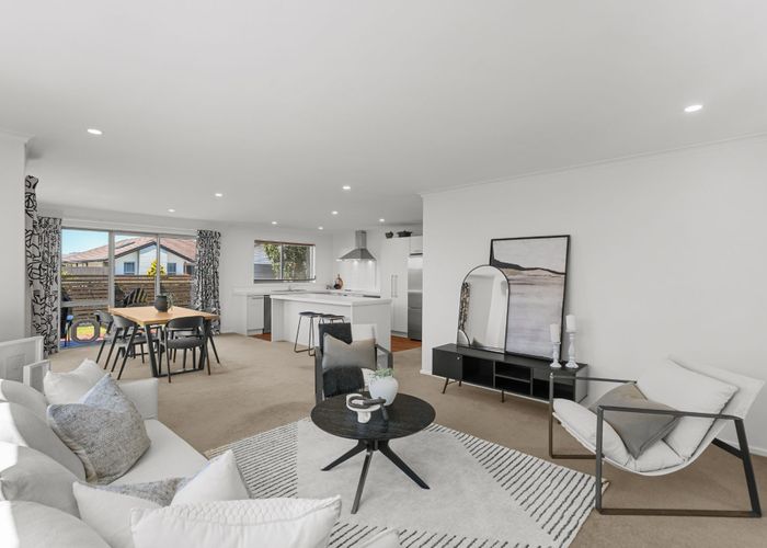  at 10 Hurricane Way, Wigram, Christchurch City, Canterbury