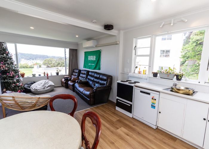  at 86A (Upstairs) Salamanca Road, Kelburn, Wellington, Wellington