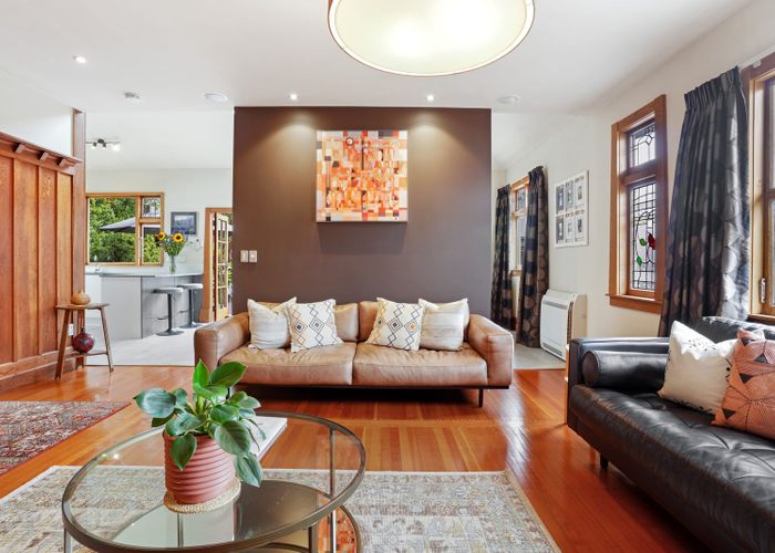  at 222 Edgeware Road, Edgeware, Christchurch