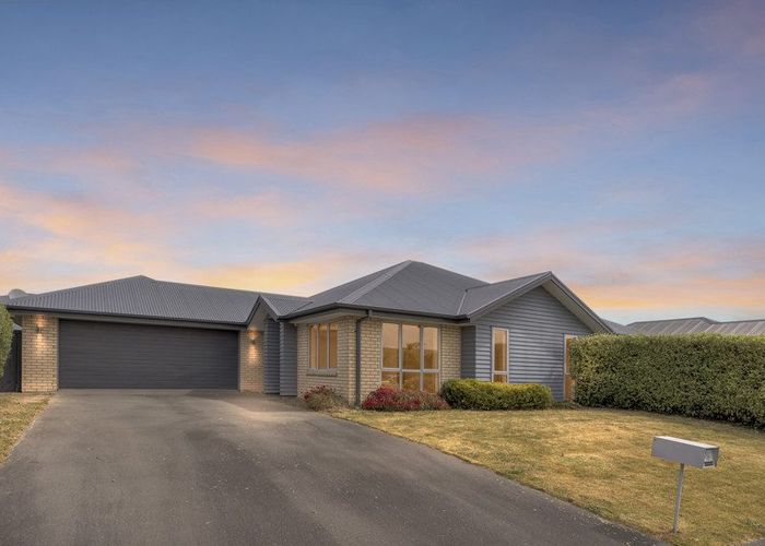  at 16 Winfield Drive, Wigram, Christchurch City, Canterbury