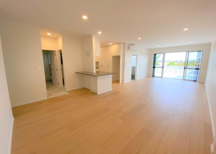  at 5/2 Hazel Avenue, Mount Roskill, Auckland City, Auckland