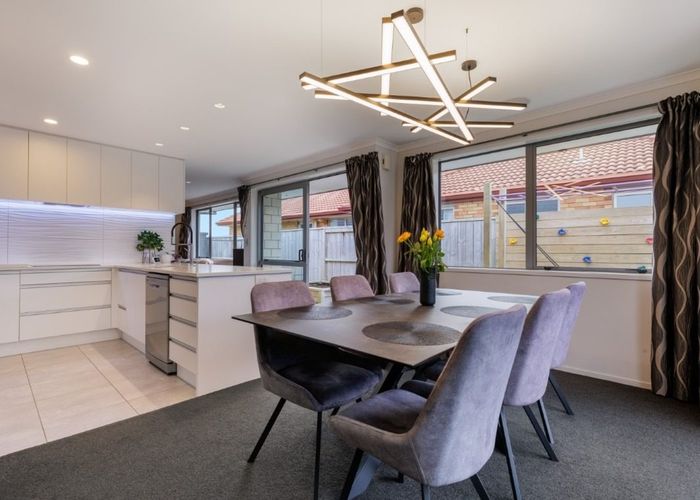  at 1 North Bay Road, Pyes Pa, Tauranga