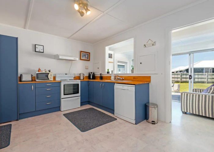  at 81 Seabury Avenue, Foxton Beach, Horowhenua, Manawatu / Whanganui