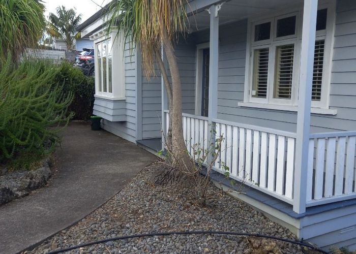  at 32 Fergusson Avenue, Sandringham, Auckland City, Auckland