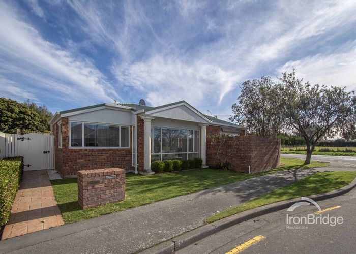  at 1/2 Brookford Place, Westmorland, Christchurch