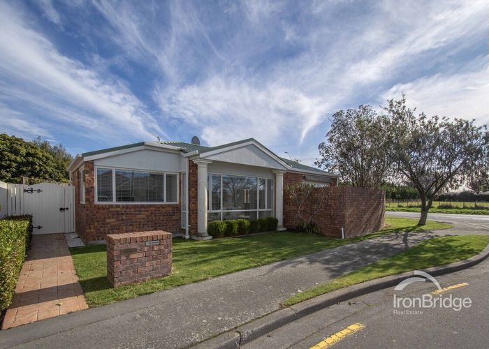  at 1/2 Brookford Place, Westmorland, Christchurch City, Canterbury