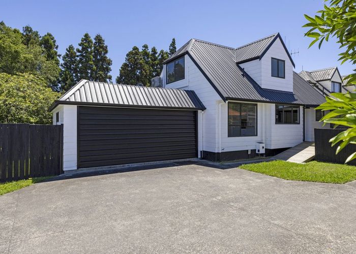  at 21A Rimmington Drive, Hamilton Lake, Hamilton