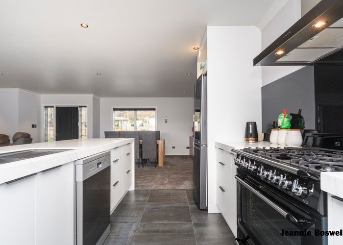  at 17 Kowhai Street, Tokomaru, Palmerston North