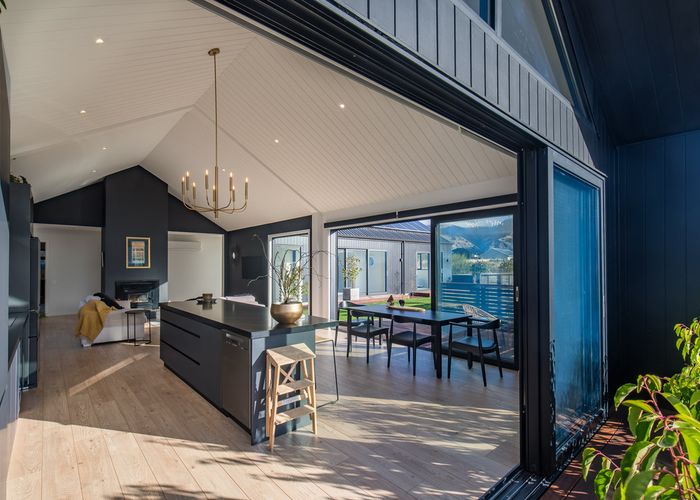  at 4 Reserve Lane, Wānaka