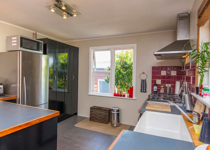  at 77 Fox Street, Ngaio, Wellington