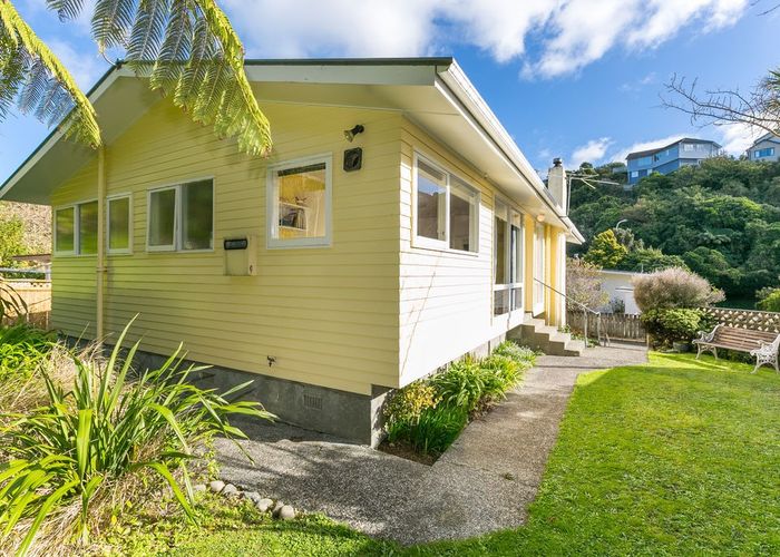  at 5 Silverbirch Grove, Churton Park, Wellington