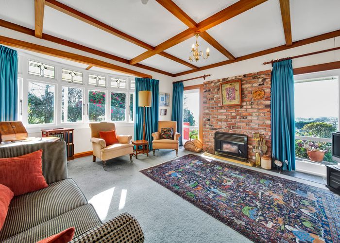  at 10 Sealy Road, Omata, New Plymouth