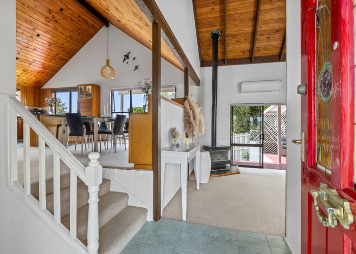  at 32 Danbury Drive, Torbay, Auckland
