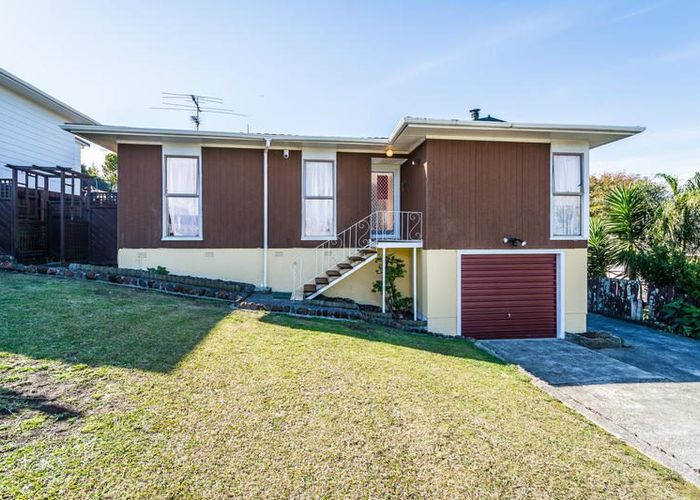  at 18A Lavery Place, Sunnynook, North Shore City, Auckland