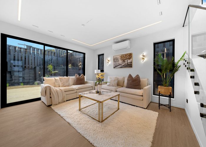  at 7B Sirius Place, Botany Downs, Manukau City, Auckland