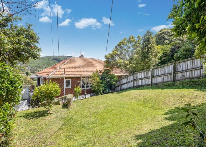  at 23 Sydenham Street, Northland, Wellington