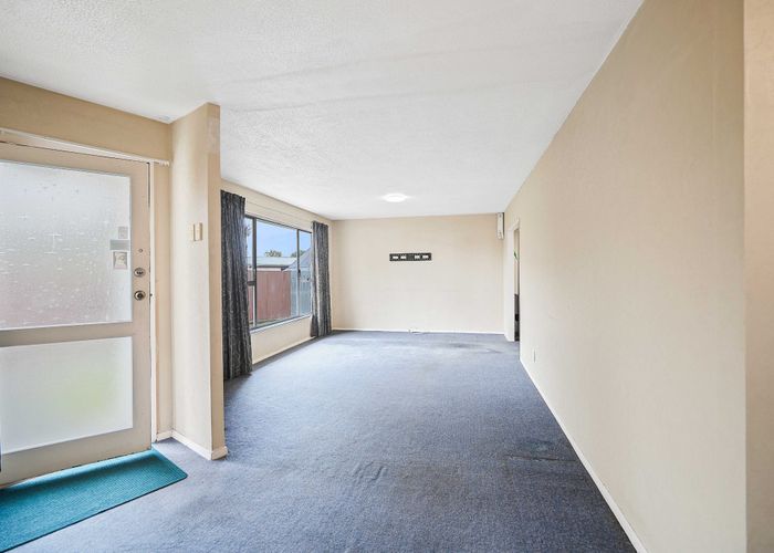  at 7 Mckellar Place, Hornby, Christchurch