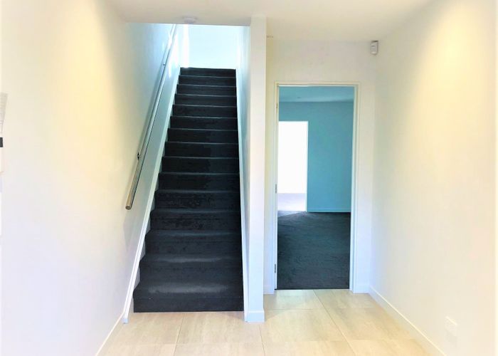  at 1/14 Rothesay Bay Road, Rothesay Bay, Auckland