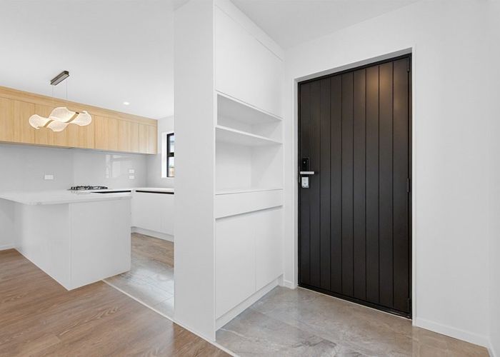  at 41 Golf Road, New Lynn, Waitakere City, Auckland