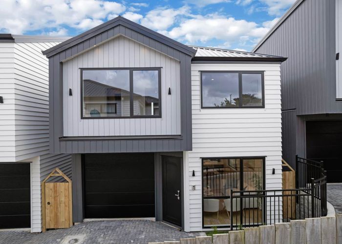  at 3/12 Johnston Road, Mount Wellington, Auckland City, Auckland