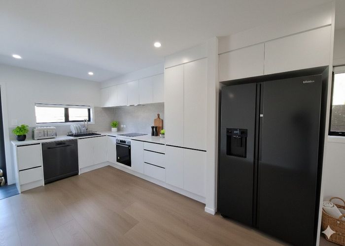  at 72B Ocean View Road, Northcote, North Shore City, Auckland