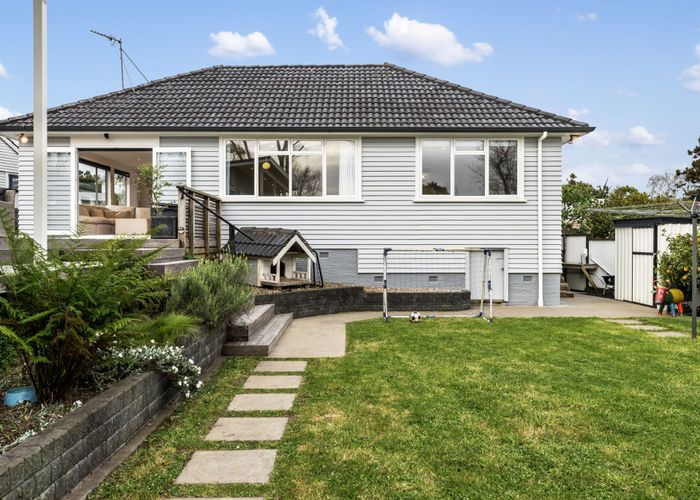  at 12 Bromley Place, Glen Innes, Auckland