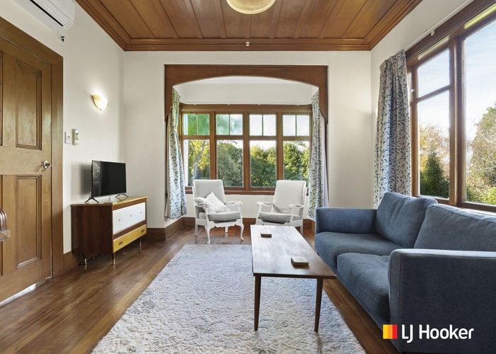  at 27 Bruce Street, Roslyn, Dunedin