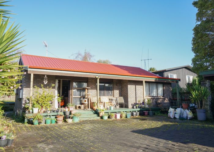 at 36 Dalgliesh Avenue, Forest Lake, Hamilton