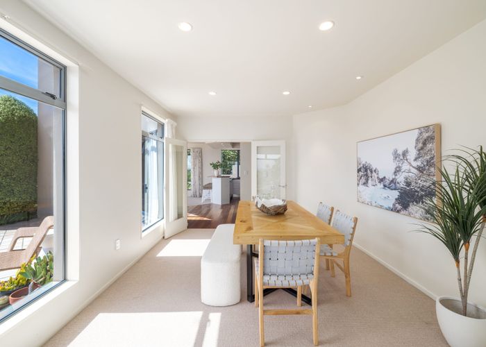  at 6 Inverness Lane, Redcliffs, Christchurch