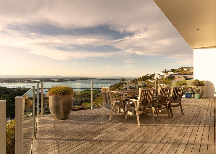  at 1 St Remy Lane, Redcliffs, Christchurch City, Canterbury