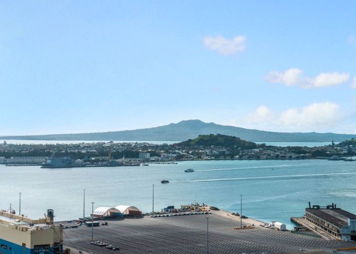  at 2801/10 Commerce Street, City Centre, Auckland City, Auckland