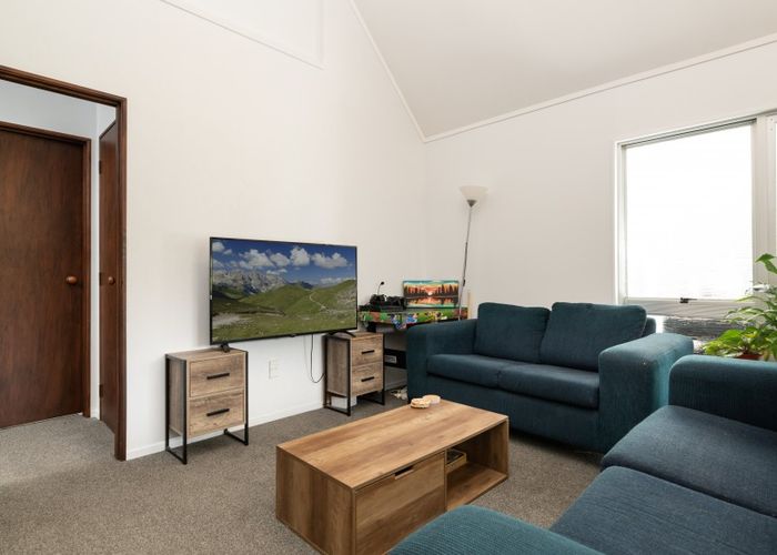  at 33B Sutherland Road, Brookfield, Tauranga