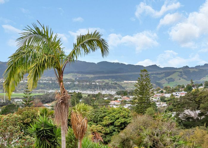  at 4 Hilltop Avenue, Morningside, Whangarei, Northland