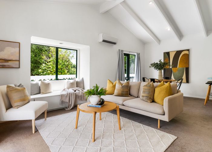  at 2/143 Rangatira Road, Beach Haven, North Shore City, Auckland