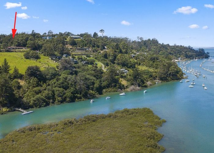  at 90 Cedar Terrace, Stanmore Bay, Rodney, Auckland