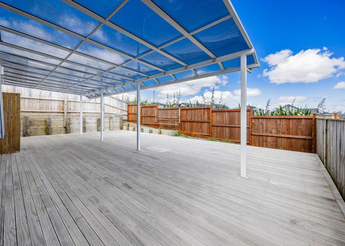  at 4 Hautoa Lane, Flat Bush, Manukau City, Auckland