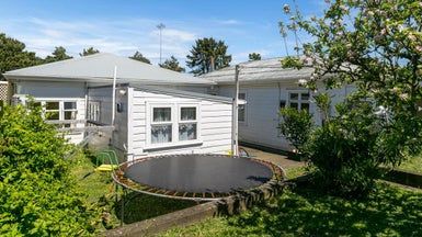  at 30 Lavaud Street, Berhampore, Wellington