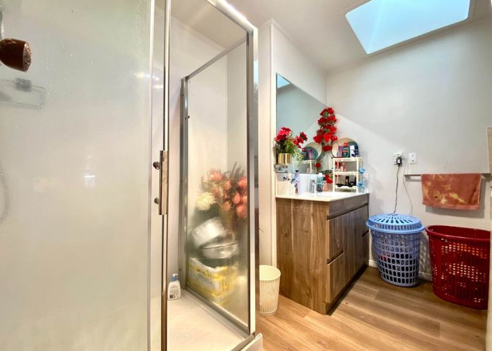  at 2/54 Hillside Road, Papatoetoe, Manukau City, Auckland