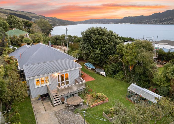  at 8 Rosehill Road, Macandrew Bay, Dunedin, Otago