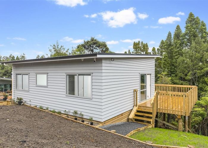  at 46 Tender Road, Albany