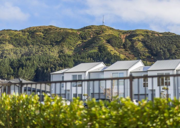  at 6 Tokitoki Way, Kenepuru, Porirua, Wellington