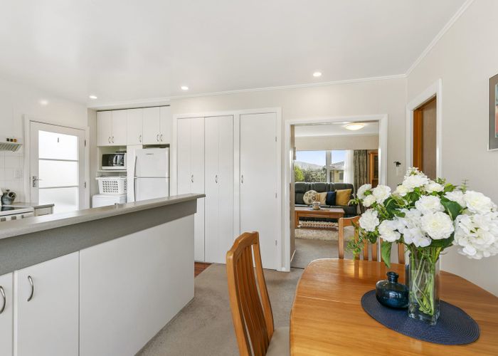  at 40 Turville Crescent, Newlands, Wellington