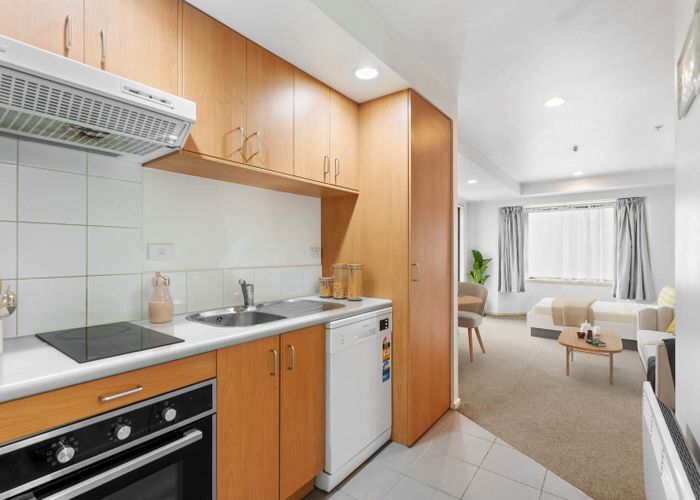  at 2C/2 Eden Crescent, City Centre, Auckland City, Auckland