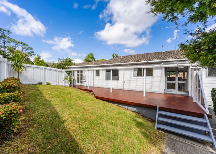  at 24 Squirrel Lane, Browns Bay, North Shore City, Auckland