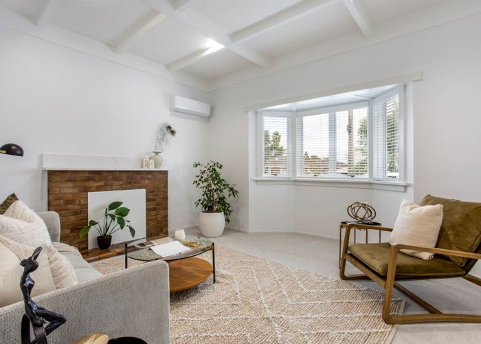  at 43 Wairau Avenue, Avondale, Auckland City, Auckland