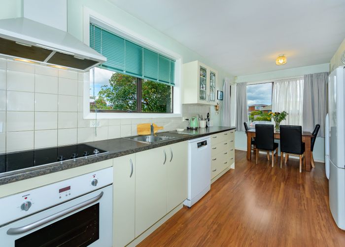  at 40 Fern Drive, Halswell, Christchurch City, Canterbury