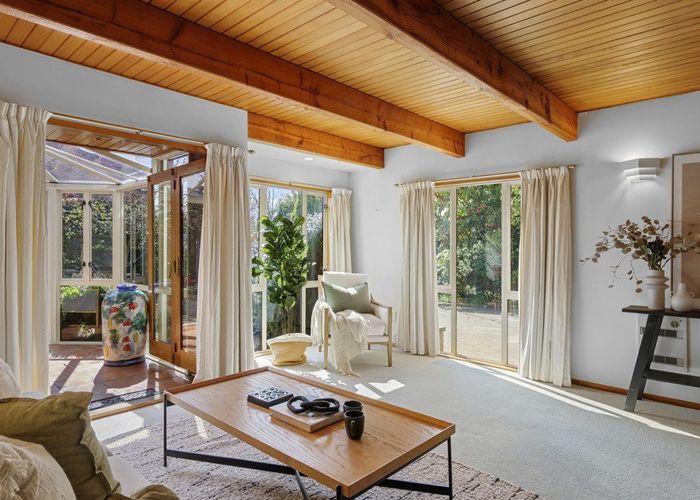  at 1/67 Cox Street, Merivale, Christchurch