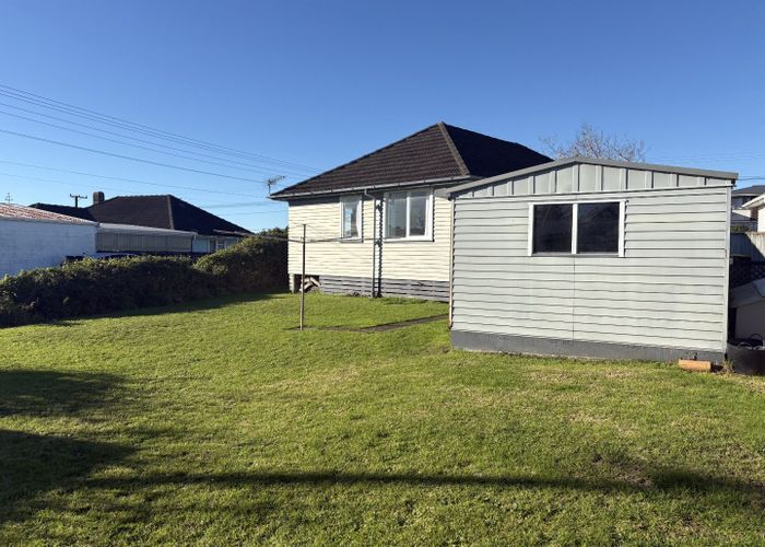  at 15 Budleigh Street, Frankleigh Park, New Plymouth, Taranaki